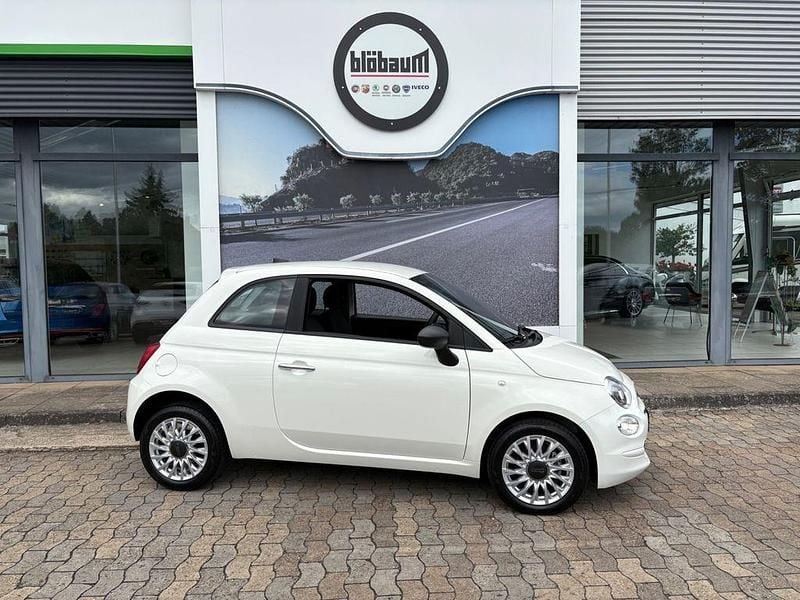 Weiß Gebraucht 2023 Fiat 500 Kleinwagen | 14.991 € (Etwas zu teuer) - Bild 1/4