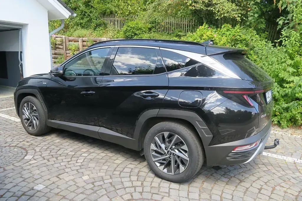 Gebraucht Hyundai Tucson Trend 150 PS (110 kW) 2023 Schwarz SUV