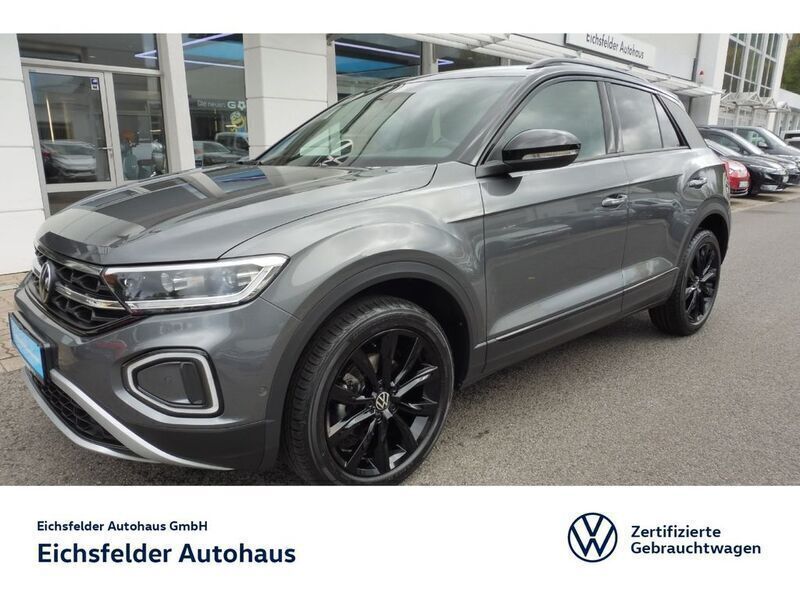 Grau Gebraucht 2023 VW T-Roc Style SUV | 33.990 € (Teuer) - Bild 1/4