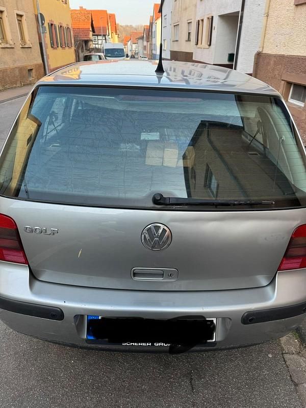 Gebraucht VW Golf IV 75 PS (55 kW) 2002 Limousine