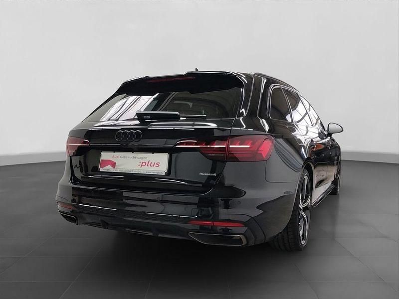 Gebraucht Audi A4 S-Line 204 PS (150 kW) 2025 Schwarz Kombi