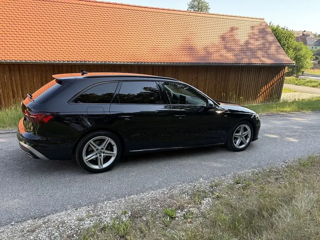 Gebraucht Audi A4 S-Line 163 PS (119 kW) 2020 Schwarz Kombi