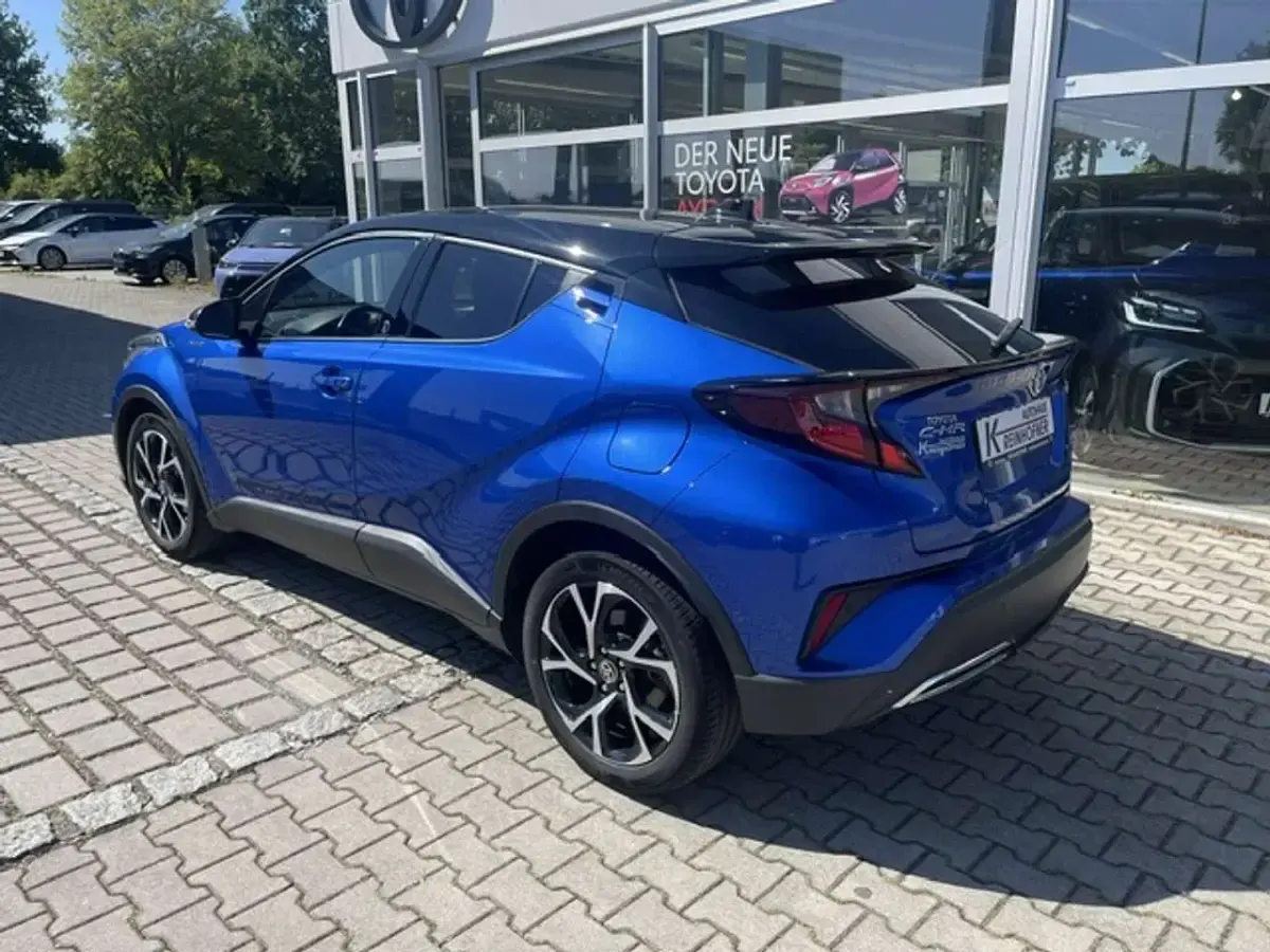 Gebraucht Toyota C-HR Team 184 PS (135 kW) 2020 Titanblau met. / dach schwarz SUV