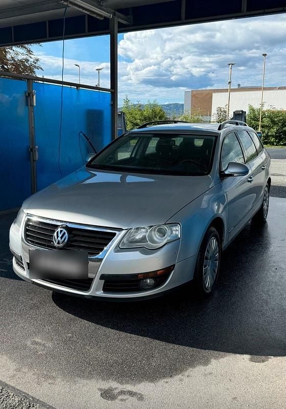 Silber Gebraucht 2009 VW Passat Kombi | 2.500 € (Guter Preis) - Bild 1/2