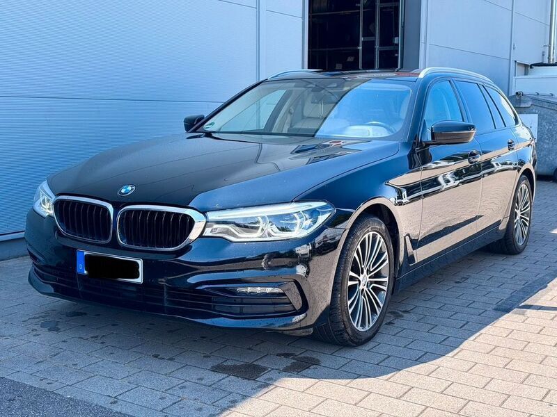 Schwarz Gebraucht 2019 BMW 540 Sport Line Kombi | 28.890 € (Fairer Preis) - Bild 1/4