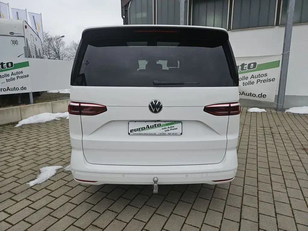 Gebraucht VW Multivan 150 PS (110 kW) 2024 Candy weiã Van / Kleinbus