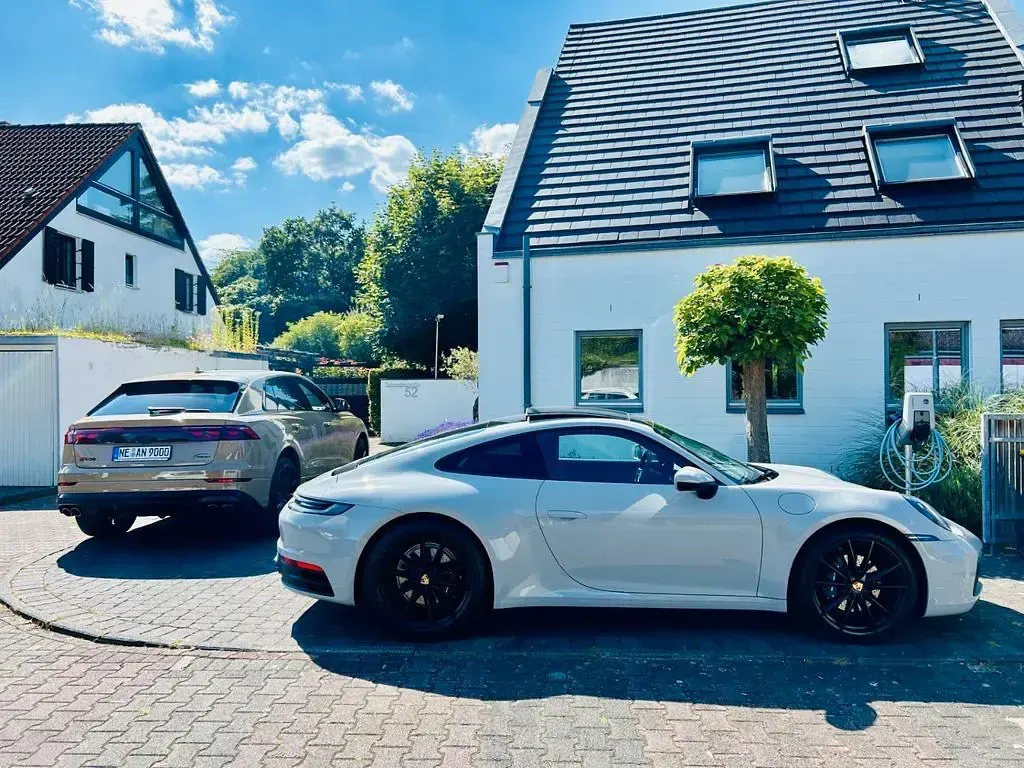 Gebraucht Porsche 992 385 PS (283 kW) 2021 Weiß