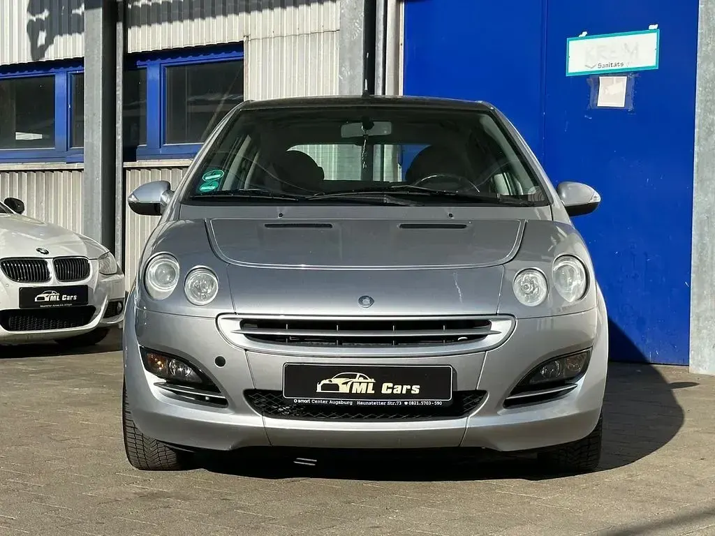 Second-hand Smart ForFour Basis 95 CP (69 kW) 2006 Roșu Hatchback