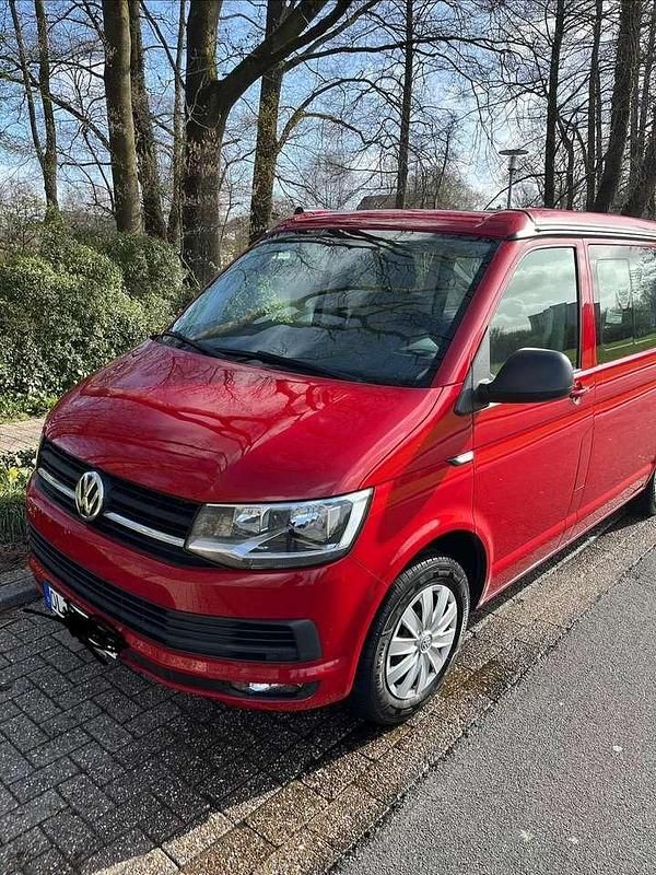 Gebraucht VW California Beach 150 PS (110 kW) 2016 Rot Van