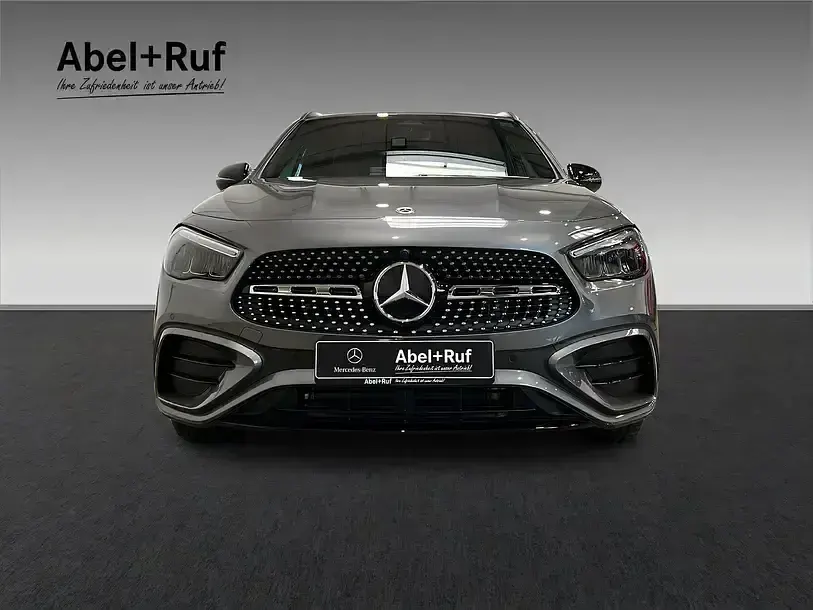 Gebraucht Mercedes GLA200 AMG 150 PS (110 kW) 2026 Grau SUV
