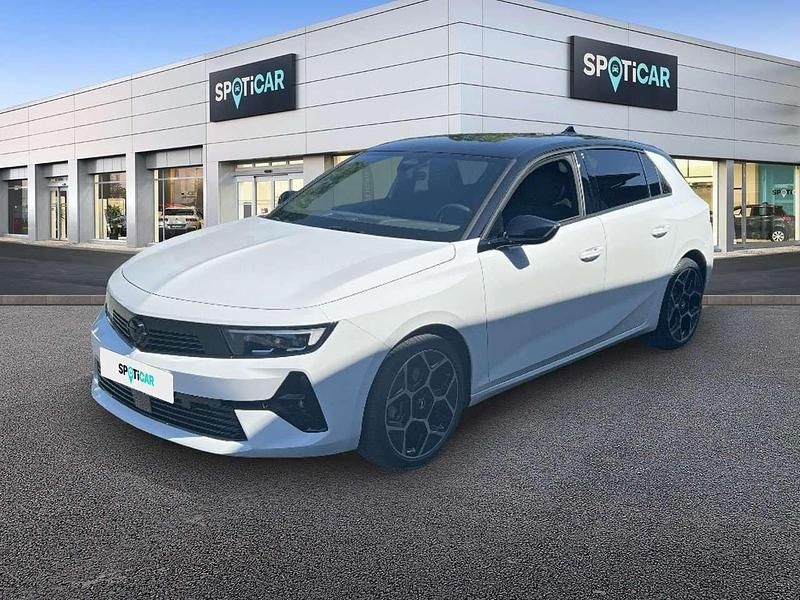 Arktis weiß Gebraucht 2024 Opel Astra Limousine | 24.990 € - Bild 1/4