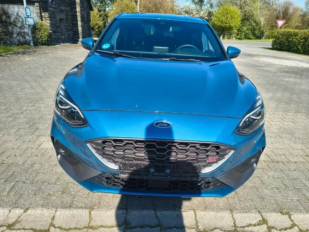 Gebraucht Ford Focus ST 280 PS (205 kW) 2019 Blau Limousine