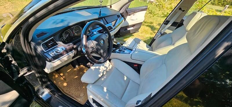 Schwarz Gebraucht 2009 BMW 530 Gran Turismo Comfort Edition Limousine | 9.900 € (Superpreis) - Bild 1/4