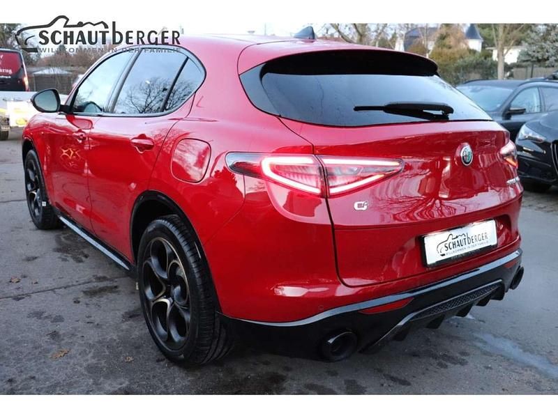 Neu Alfa Romeo Stelvio 280 PS (205 kW) 2025 Rot SUV