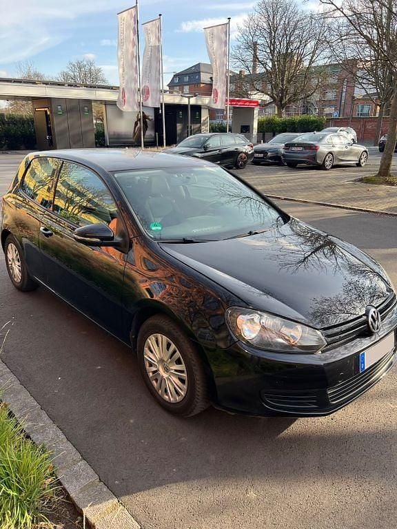 Gebraucht VW Golf VI Comfortline 86 PS (63 kW) 2011 Schwarz Kleinwagen