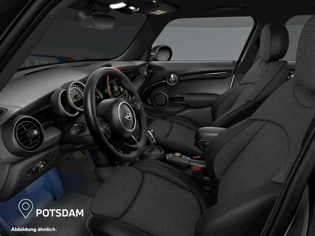 Usata Mini ONE 102 CV (75 kW) 2019 Nero Utilitaria