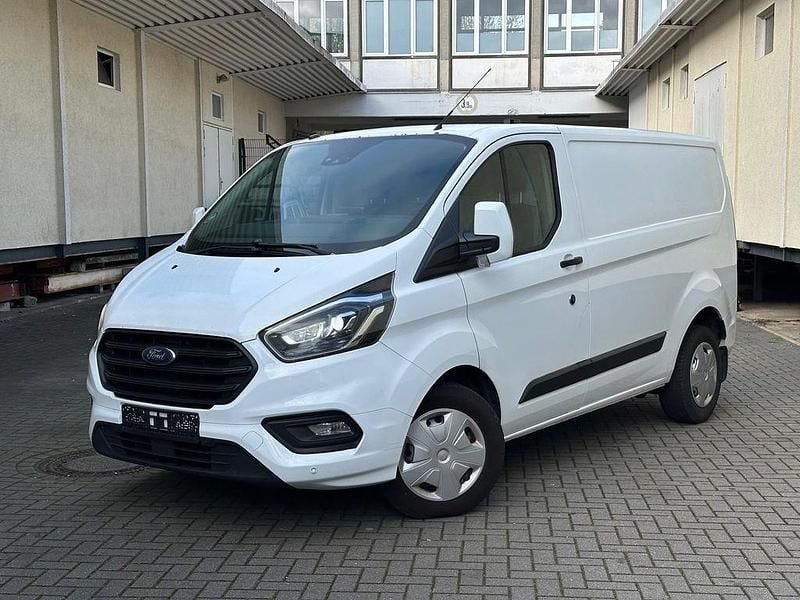 Gebraucht Ford Transit Custom Trend 170 PS (125 kW) 2018 Weiß Van / Kleinbus