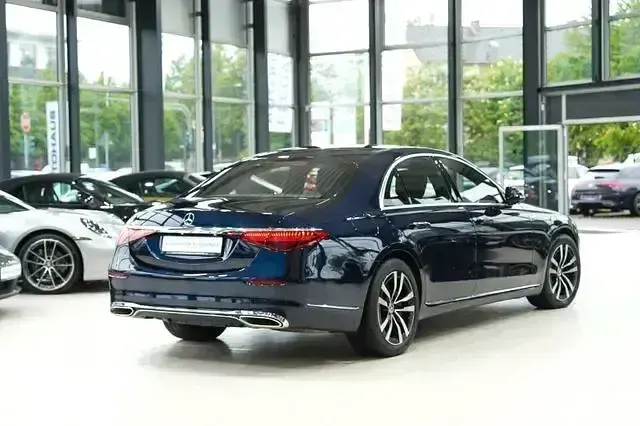 Gebraucht Mercedes S580 367 PS (269 kW) 2022 Nautikblau  metalliclack Limousine