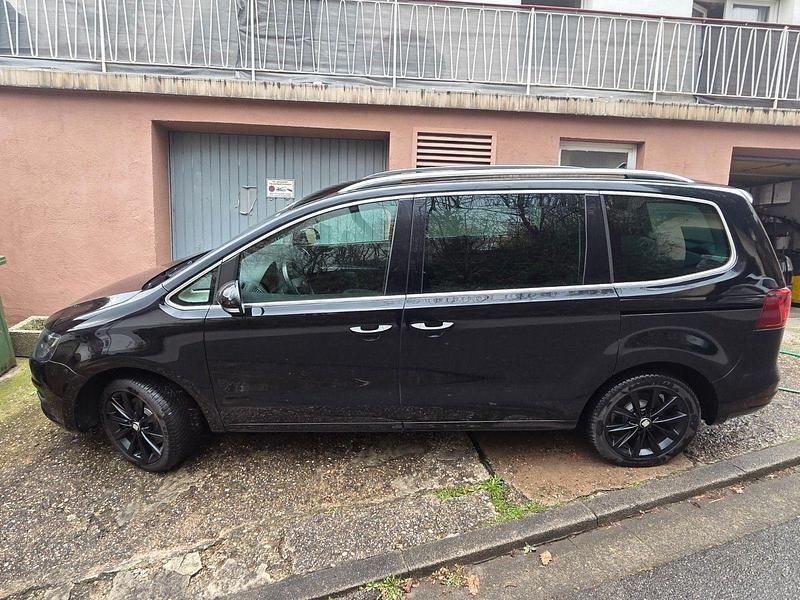 Gebraucht Seat Alhambra Style 150 PS (110 kW) 2021 Schwarz Van / Kleinbus