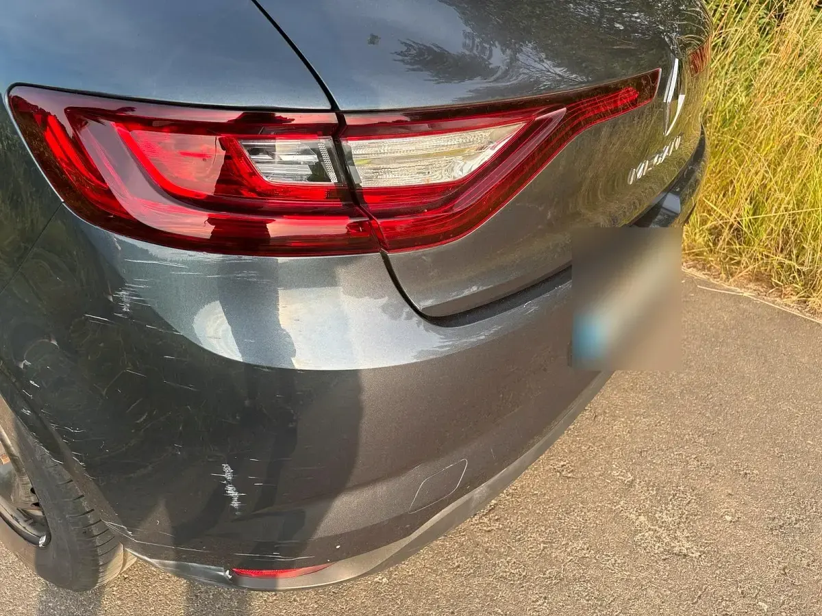 Gebraucht Renault Mégane GT 101 PS (74 kW) 2018 Grau Coupé