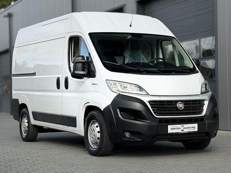 Gebraucht Fiat Ducato 131 PS (96 kW) 2020 Weiß Van