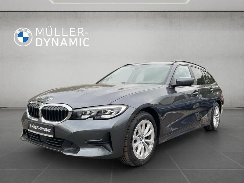 Mineralgrau Gebraucht 2022 BMW 320 Advantage Kombi | 24.880 € (Fairer Preis) - Bild 1/4