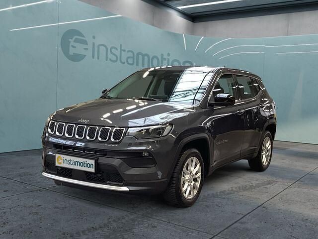 Gebraucht Jeep Compass Altitude 129 PS (94 kW) 2024 Grau SUV