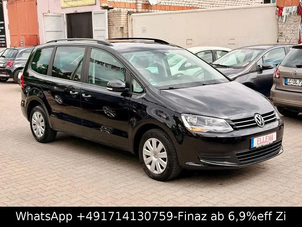 Gebraucht VW Sharan Trendline 150 PS (110 kW) 2013 Schwarz Van / Kleinbus