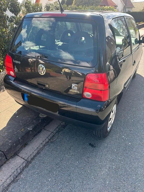 Brugt VW Lupo 50 HK (36 kW) 2004 Sort Hatchback