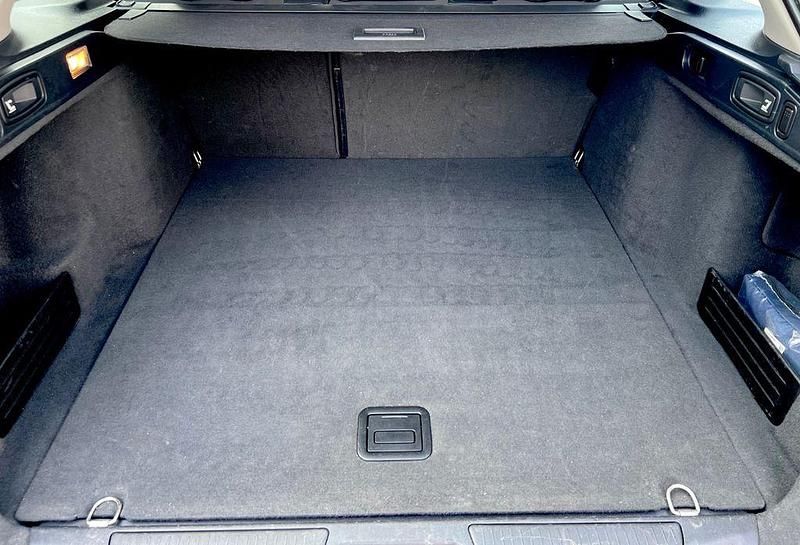 Gebraucht Renault Laguna III 110 PS (80 kW) 2012 Weiß Kombi