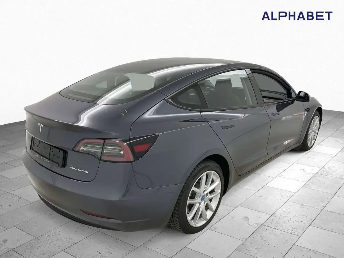 Gebraucht Tesla Model 3 258 kW (351 PS) 2023 Silber Limousine