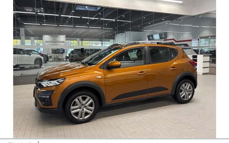 Orange Gebraucht 2022 Dacia Sandero Comfort Limousine | 13.380 € (Fairer Preis) - Bild 1/4