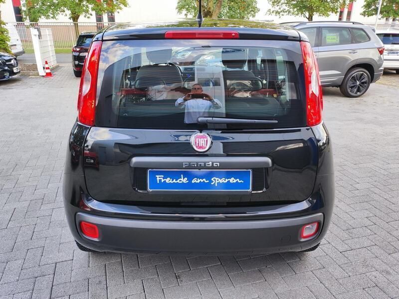 Gebraucht Fiat Panda Pop 69 PS (50 kW) 2013 Schwarz (cinema schwarz) Kleinwagen