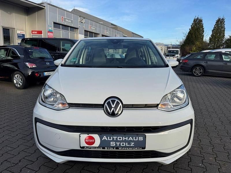 Gebraucht VW up! Basis 65 PS (47 kW) 2021 Weiss Kleinwagen