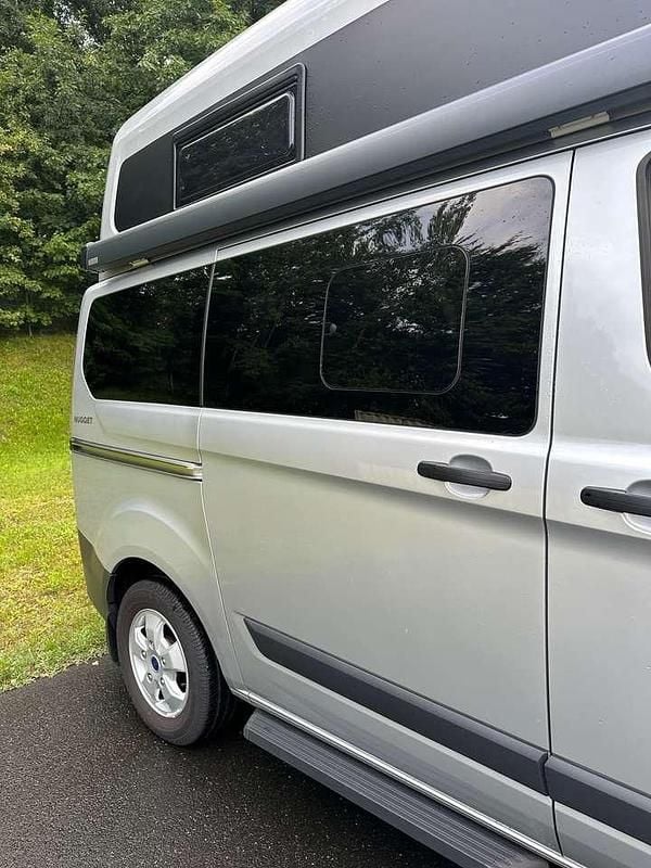 Gebraucht Ford Transit Custom Nugget 170 PS (125 kW) 2018 Silber Van