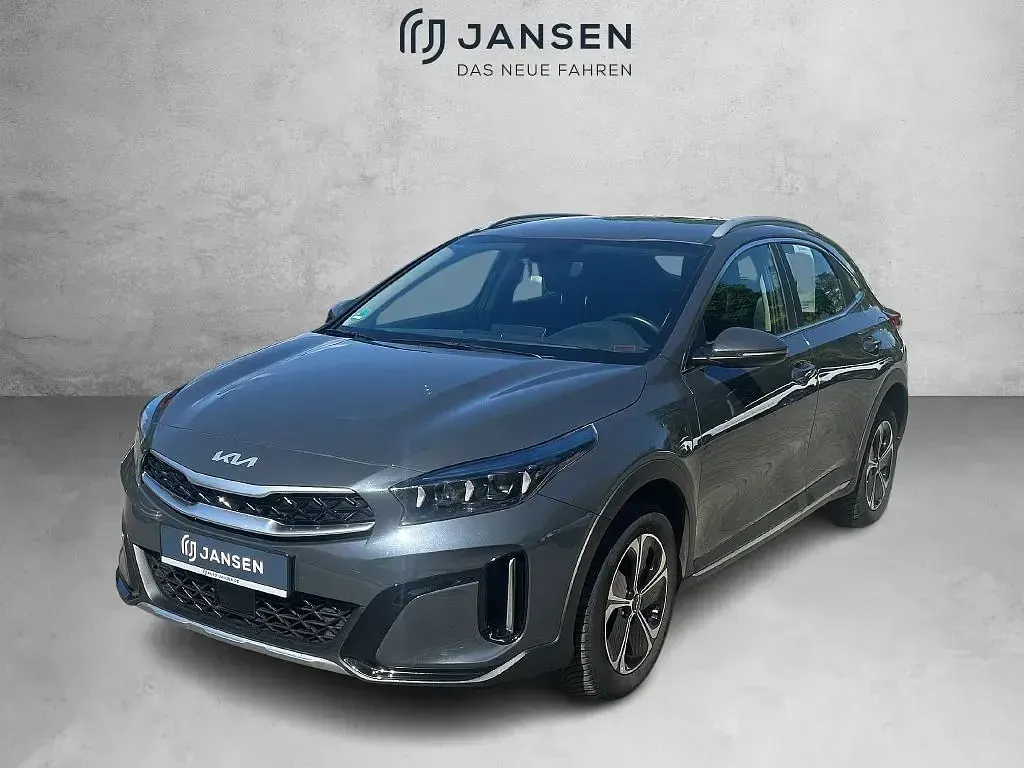 Gebraucht Kia XCeed Vision 141 PS (103 kW) 2022 Grau SUV