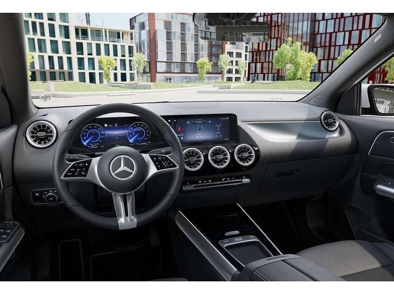 Gebraucht Mercedes EQA250+ Advanced 139 kW (190 PS) 2025 Weiß SUV