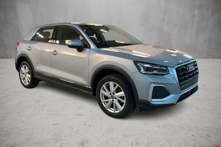 Gebraucht Audi Q2 Advanced Plus 150 PS (110 kW) 2023 Florettsilber (metallic) SUV