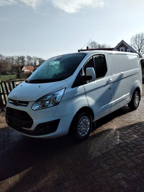 Gebraucht Ford Transit Custom 136 PS (100 kW) 2017 Weiß Van / Kleinbus