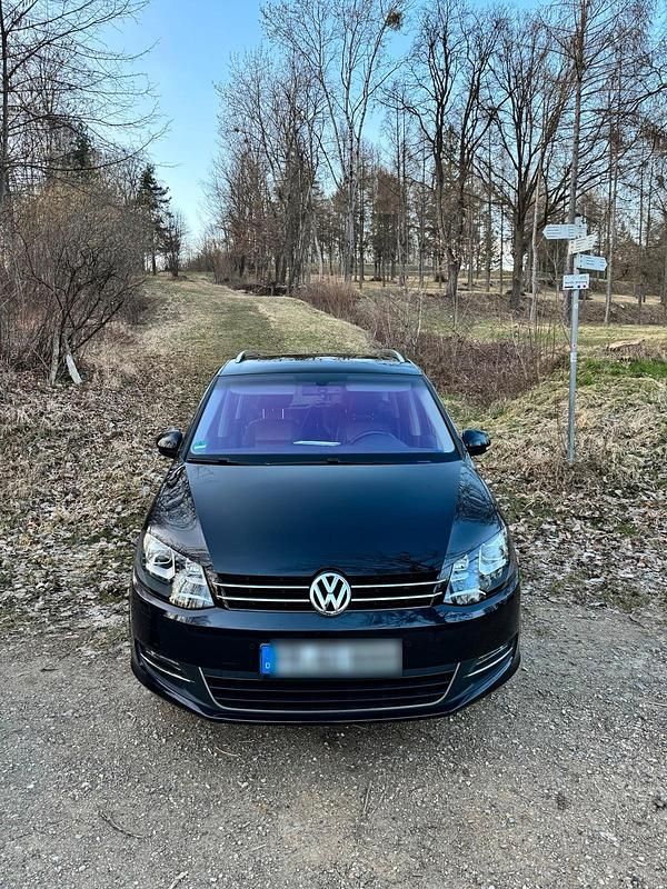 Schwarz Gebraucht 2011 VW Sharan Van / Kleinbus | 9.999 € (Fairer Preis) - Bild 1/4