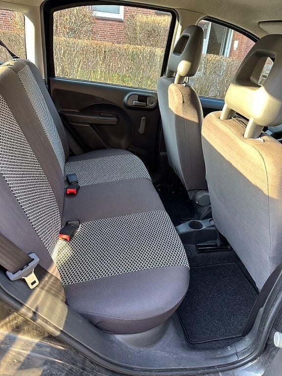 Gebraucht Fiat Panda 60 PS (44 kW) 2009 Schwarz Kleinwagen