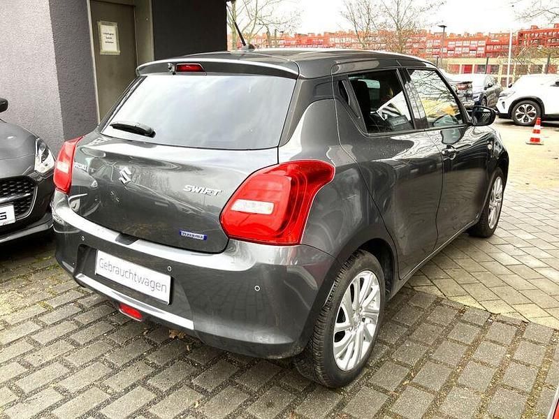 Gebraucht Suzuki Swift Comfort 83 PS (61 kW) 2023 Grau Kleinwagen