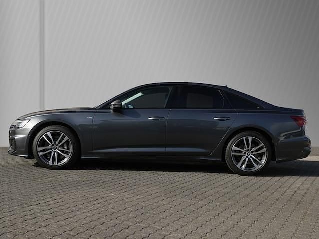 Usado Audi A6 Ambiente 340 HP (250 kW) 2021 Cinzento Sedan