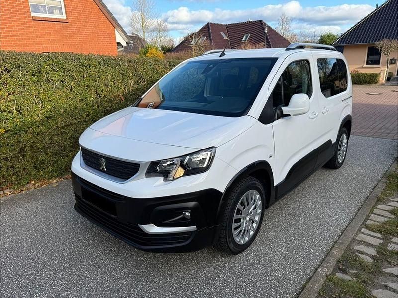 Weiß Gebraucht 2019 Peugeot Rifter Van / Kleinbus | 10.500 € (Superpreis) - Bild 1/4