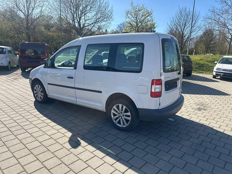 Gebraucht VW Caddy 102 PS (75 kW) 2005 Weiß Van / Kleinbus