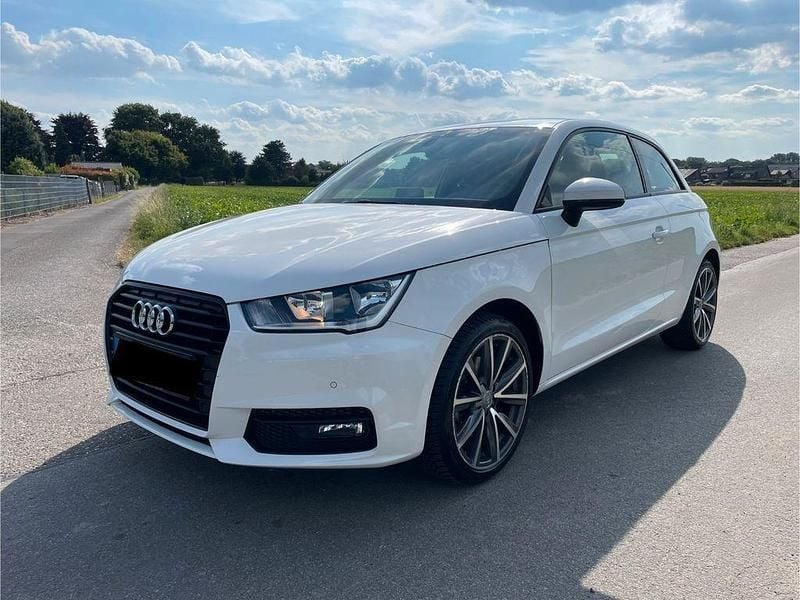 Weiß Gebraucht 2016 Audi A1 Sport Kleinwagen | 14.200 € (Etwas zu teuer) - Bild 1/4