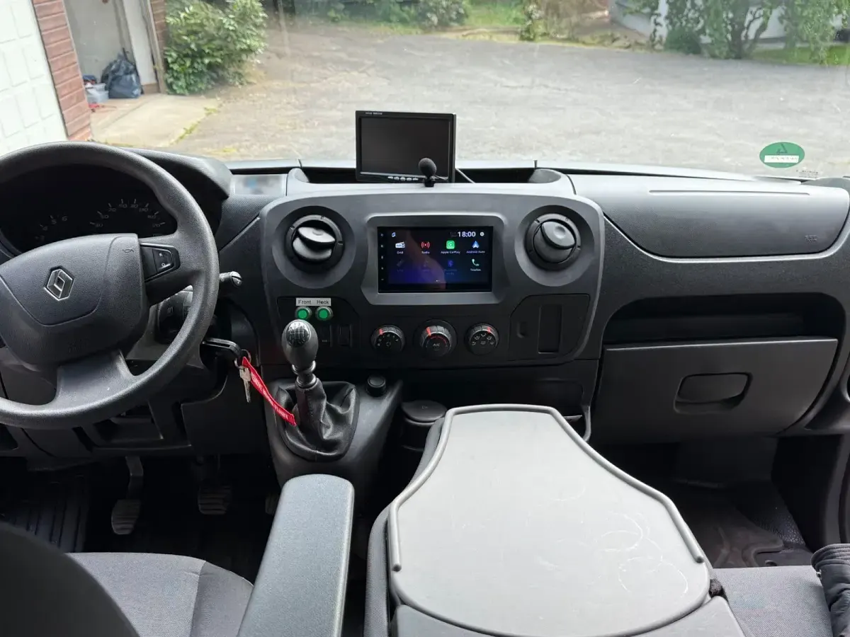 Gebraucht Renault Master 131 PS (96 kW) 2019 Weiß Van / Kleinbus