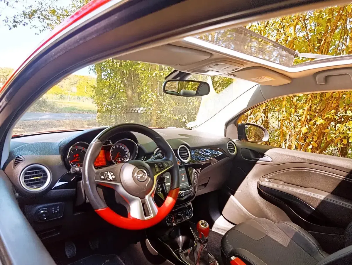 Gebraucht Opel Adam Open Air 87 PS (63 kW) 2017 Rot Kleinwagen