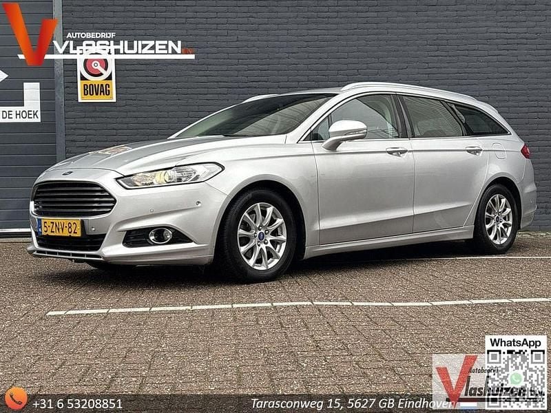 Grau Gebraucht 2015 Ford Mondeo Titanium Kombi | 6.350 € - Bild 1/4