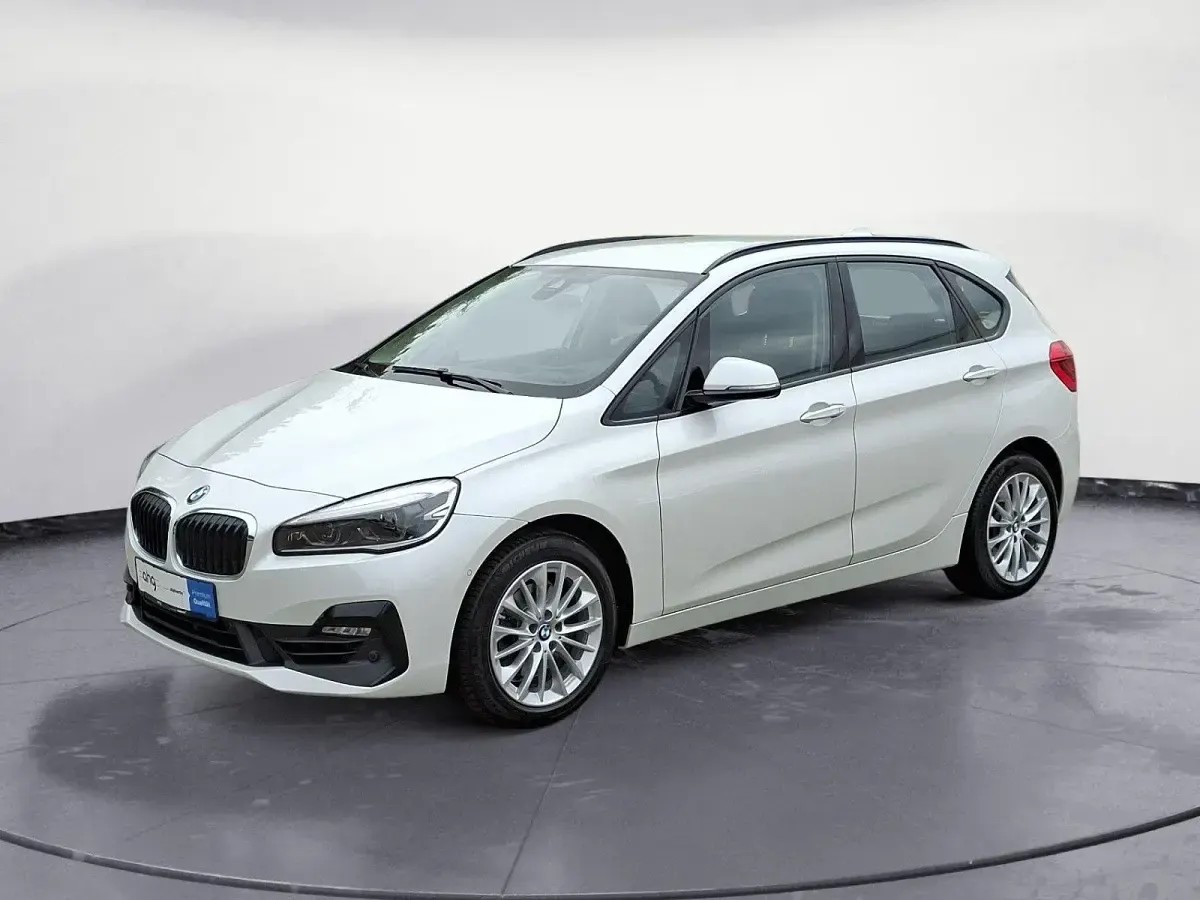 Gebraucht BMW 220 Active Tourer Advantage 192 PS (141 kW) 2019 Van / Kleinbus